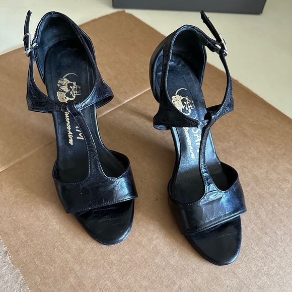 Tango Shoes from Argentina - Picture 1 of 6